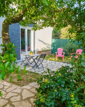 Image of Charming studio with large garden, close to beaches, free parking, WIFI