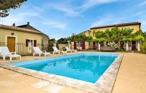 Image of Nice Home In Maillane With Wifi