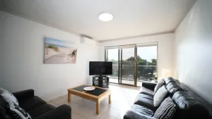 Image of Oceancrest 12