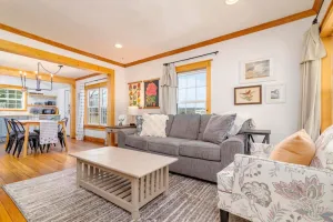 Image of Remodeled 1920s Charmer Near ETSU, JCMC & Downtown