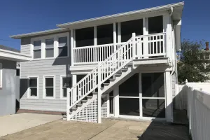 Image of Newly remodeled 2 Bedroom, 1 Bath, first floor condo.