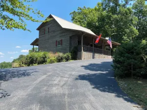 Image of Lillydale Lakehouse Dale Hollow