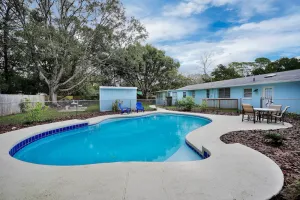 Image of Summer Spot! Fam Trip with Private Pool and 3miles to Beach