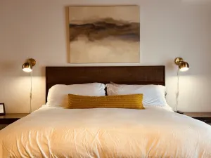 Image of Casa Chamisa Too - 1920s renovated Adobe in T or C