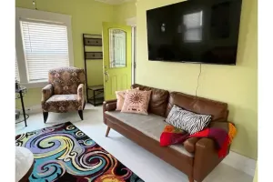Image of boho noc *GAME ROOM*pets welcome*king beds*freeW\/D