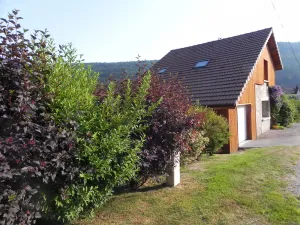 Image of Chalet du bout du lac very comfortable 3 star rating 200m from the lake wifi
