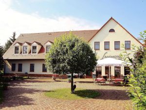 Image of 21 twin rooms - Landhotel Neuwiese with traditional inn An der Mühle