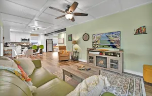 Image of \"The Fried Green Tomato\" Family & Pet Friendly,  QR Code Walk Thru, 1 night min.