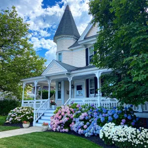 Image of Beautiful Bay Head Spring\/Summer Getaway with Private Pool one block from Ocean
