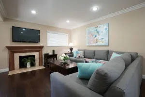 Image of Charming Home: 1\/2 Mile Walk2Disney, Kids Playset