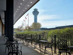 Image of Hilton Chicago O'Hare Airport
