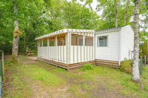 Image of Mobile Home 'Mh75 La Tremblade' with Shared Pool, Terrace and Air Conditioning