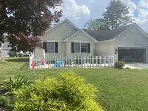 Image of Walk or bike to beach\/ Great location\/Rehoboth by the Sea\/Dewey behind house