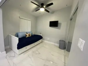 Image of Contemporary 3 bedroom Family Vacation home