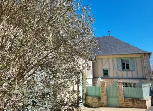 Image of Charming house and terrace in the heart of the village