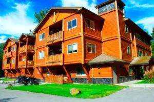 Image of THE HIGHTOWER SUITE- A Luxury top floor Condo in the Center of Girdwood\/Alyeska!