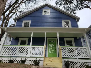 Image of Great Location Great Value! 4 bedroom 2 full bath home in East Village