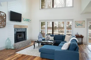 Image of Easy Peasy -lakefront home Tim’s Ford Lake -golf cart seats 6, in Twin Creeks