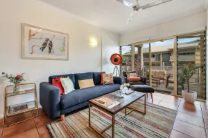 Image of Spacious+Bright Parap Markets Condo 2BR+2BA (ens)