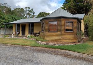 Image of Nowhere Else Cottage with private spa.\nUnique farm stay.