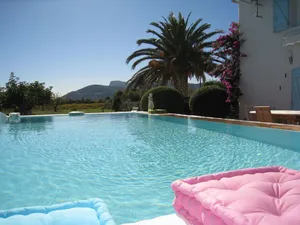 Image of House \/ Villa - CuersHouse with garden