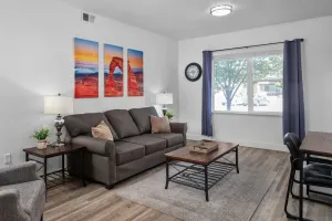Image of Luxury Apt Next to UVU