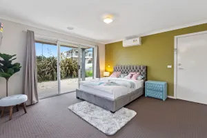 Image of 32 Scenic Apollo