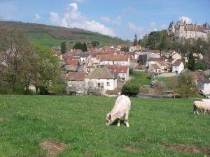 Image of Charming cottage renovated in Larochepot in the Hautes Cotes de Beaune in Burgundy