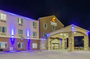 Image of Comfort Inn & Suites near Bethel College