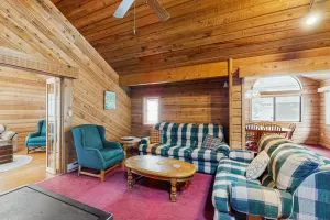 Image of Delightful, Dog-Friendly Cabin w\/Gorgeous Wooden Setting, Wood Stove, Free WiFi