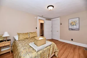 Image of Affordable Comfort 5 Mins from Downtown Indy