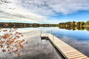 Image of Quiet Waterfront Round Lake Home w\/ Hot Tub