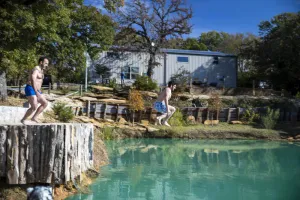 Image of Fisherman's Cabin 1 - Walkable to the Red River!
