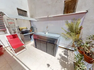 Image of Appartement moderne 3 chambres, terrasse, proche plage et commerces - FR-1-785-12