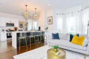 Image of Boston Luxury Home, Free parking, 5 mins to the Casino, 10 minutes to airport.