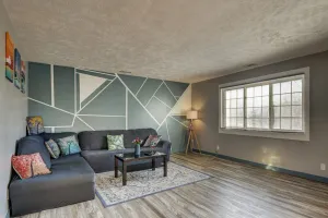 Image of ♔ Cozy Apt A Stone's Throw away from Downtown ♔