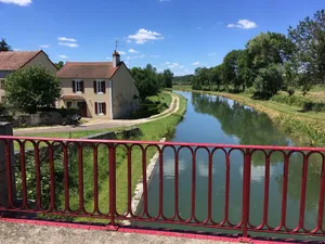 Image of Charming house on the banks of the Nivernais Canal