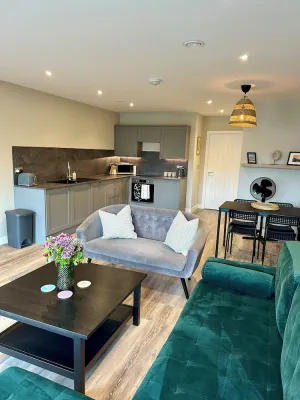 Image of Raleigh Waterside apartment - The Barbican, Plymouth