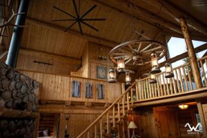 Image of Winter Wonderland Cabin! Sleeps 12! Awesome Hot Tub and Fireplace!