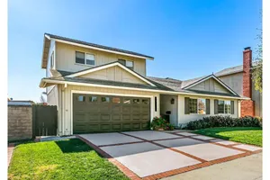 Image of Spacious Ventura Home with yard
