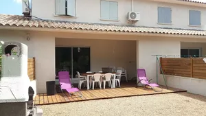 Image of House with garden, calm, sea and view of the Ospédale massif