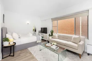 Image of Urban Chic Studio By 'the Strip'