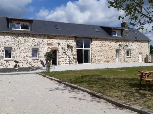 Image of Renovated Countryside Longère: 15 Guests, Gardens, Close to Outdoor Activities
