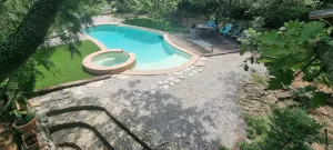Image of Villa Canadel on the edge of the forest