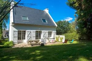 Image of House on the GR34, Morgat beach on foot, sea view.