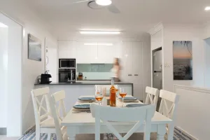 Image of Moffat Beach Coastal Contemporary Unit A