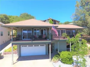 Image of Great for Large Families Lake House Lake Oroville!