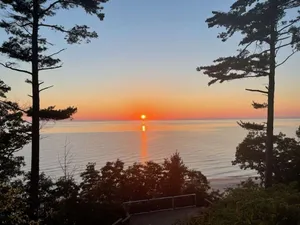 Image of Cozy Lake Michigan Retreat