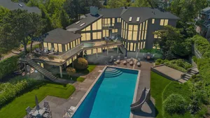 Image of Juniper Presents: Luxurious Lakefront Vacay Home-Hot tub, Pool, Decks, Views