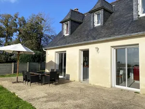 Image of Maison à Trébeurden : Jardin, Terrasse, WIFI, Parking, 3 Chambres, Plages et Commerces à Proximité - FR-1-368-402